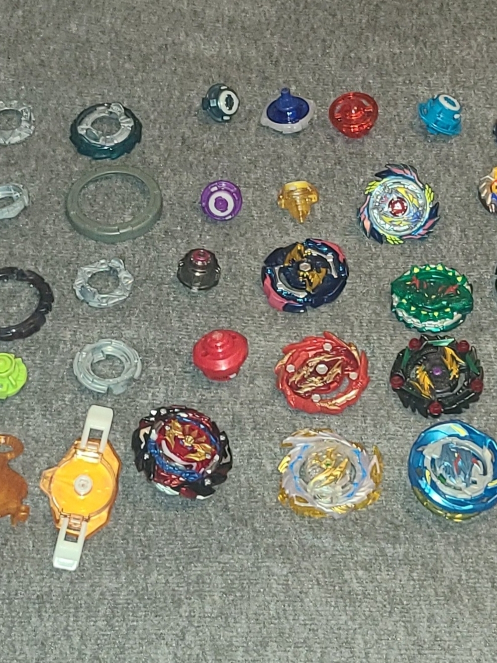 60 Beyblade Burst Metal Lot Takaratomy Action Toys Collectibles Used Condition